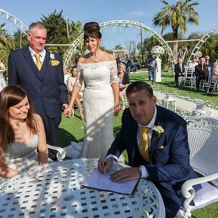 Wedding Miracle Cort de lux